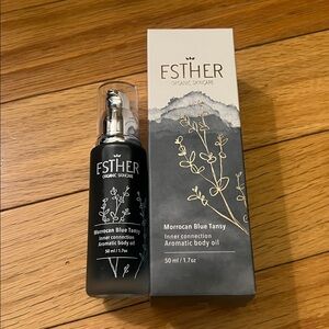 Esther Organic Skincare Moroccan Blue Tansy aromatic body oil 50ml NIB